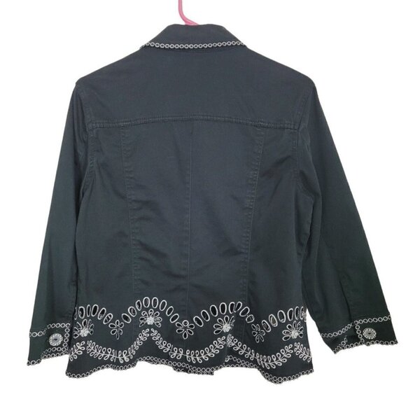 Very Vera Sz Large Shacket Short Black Embroidered Eyelet 3/4 Sleeve Mature EUC - Picture 2 of 11